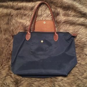 Medium size navy blue Longchamp